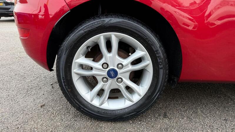 FORD FIESTA
