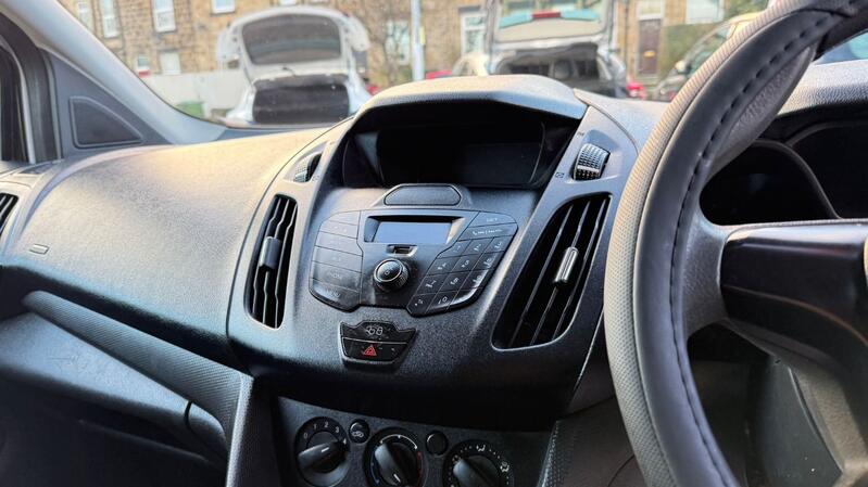 FORD TRANSIT CONNECT