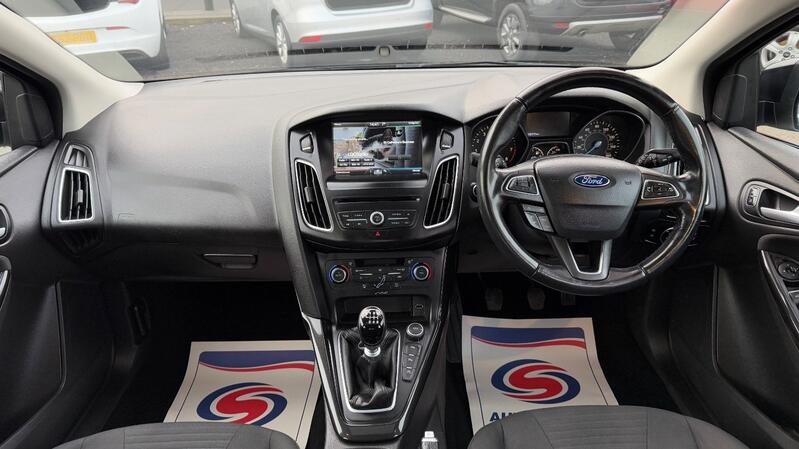 FORD FOCUS