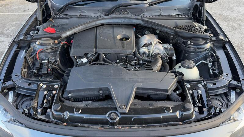 BMW 3 SERIES