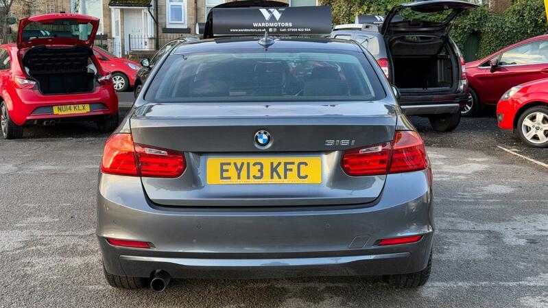 BMW 3 SERIES