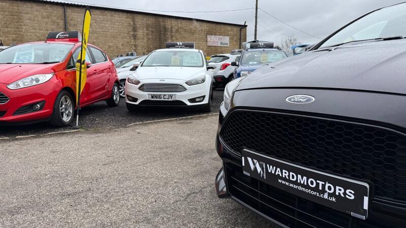 FORD FOCUS