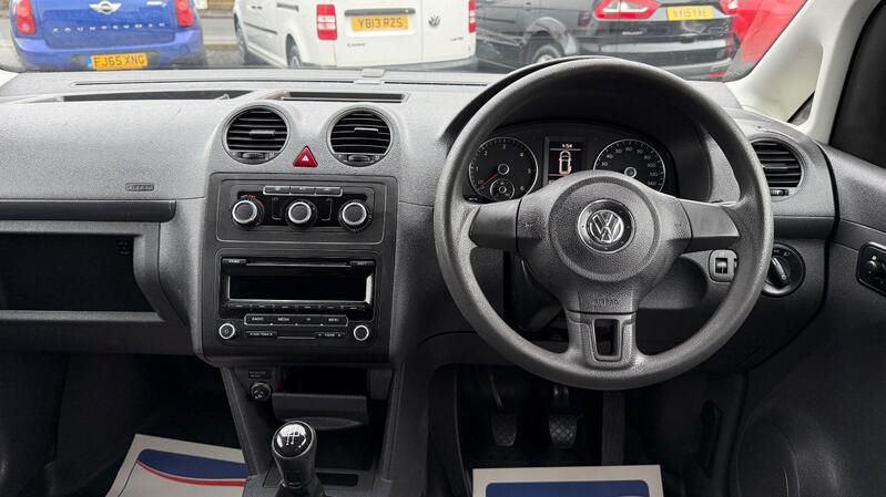 VOLKSWAGEN CADDY
