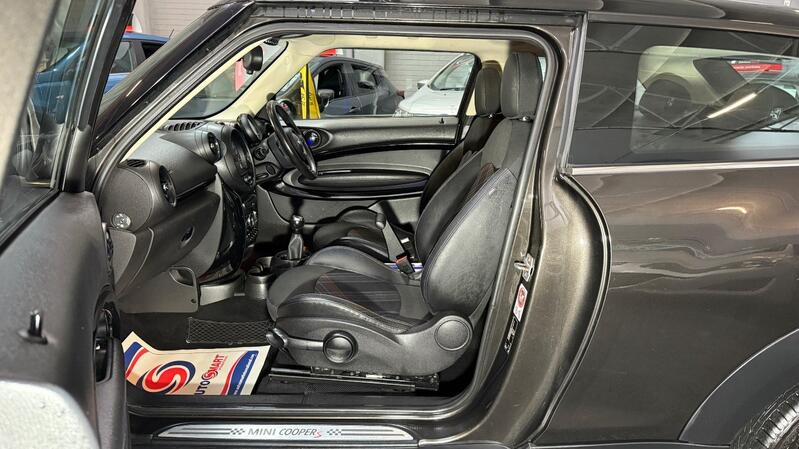 MINI PACEMAN