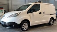 NISSAN E-NV200