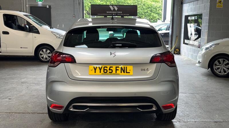 DS AUTOMOBILES DS 4