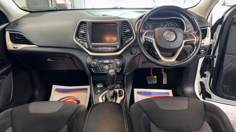 JEEP CHEROKEE
