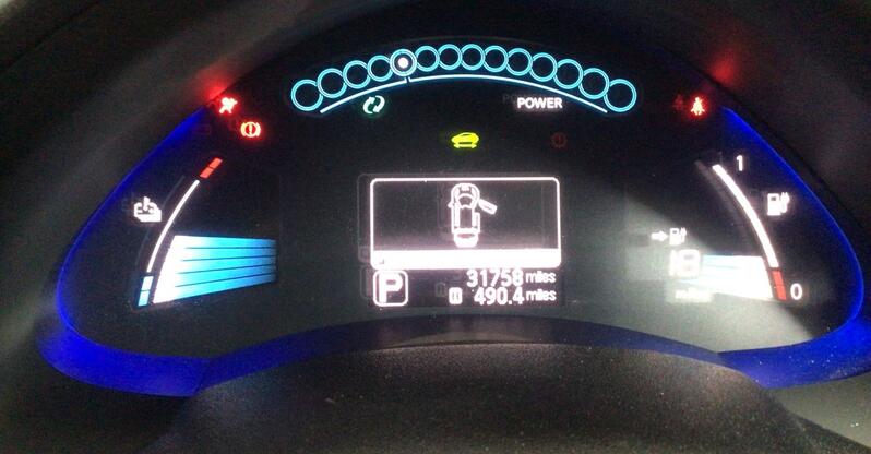 NISSAN LEAF