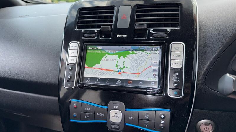 NISSAN LEAF